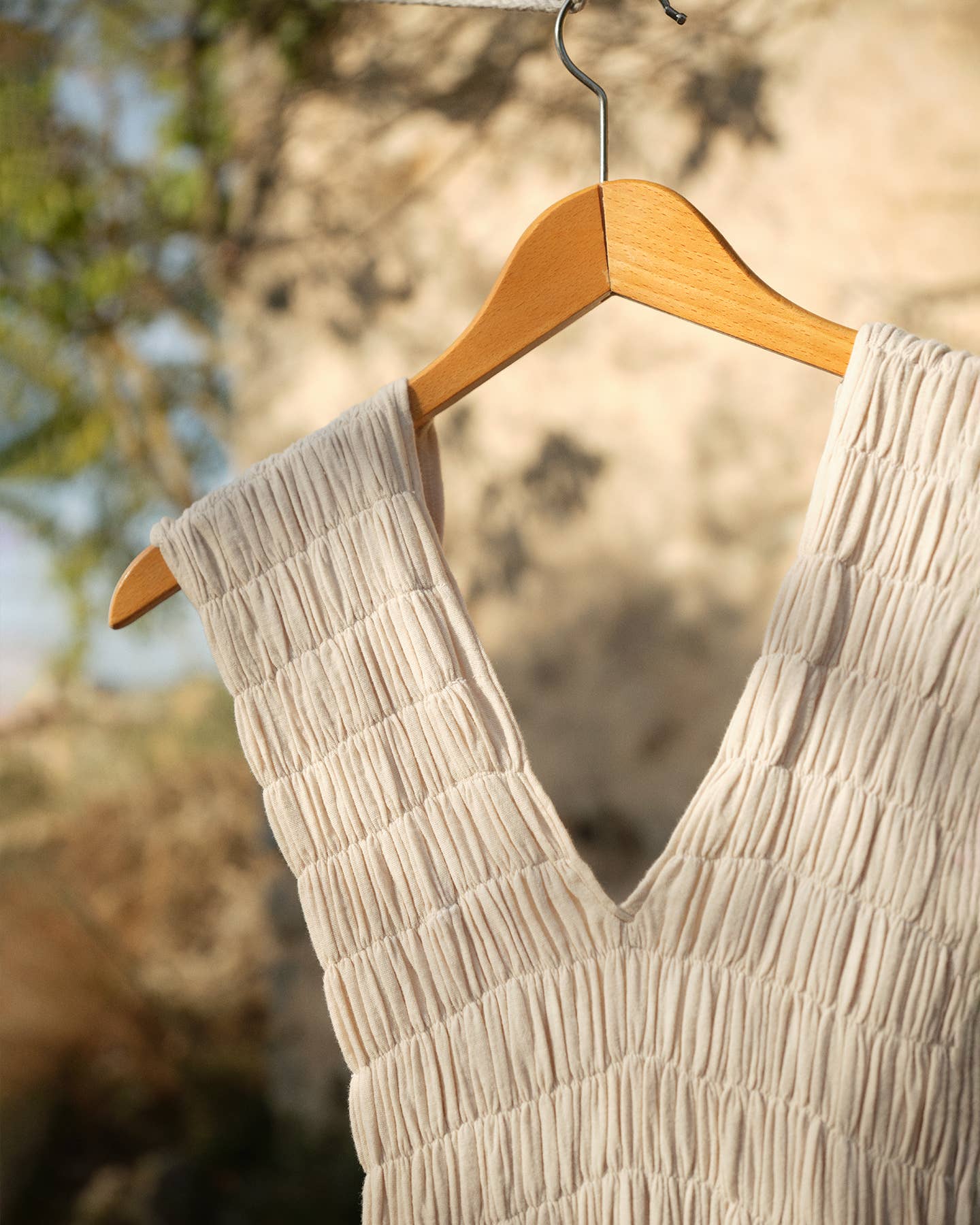 736 ALBAZER Gathered V-neck dress in beige organic cotton