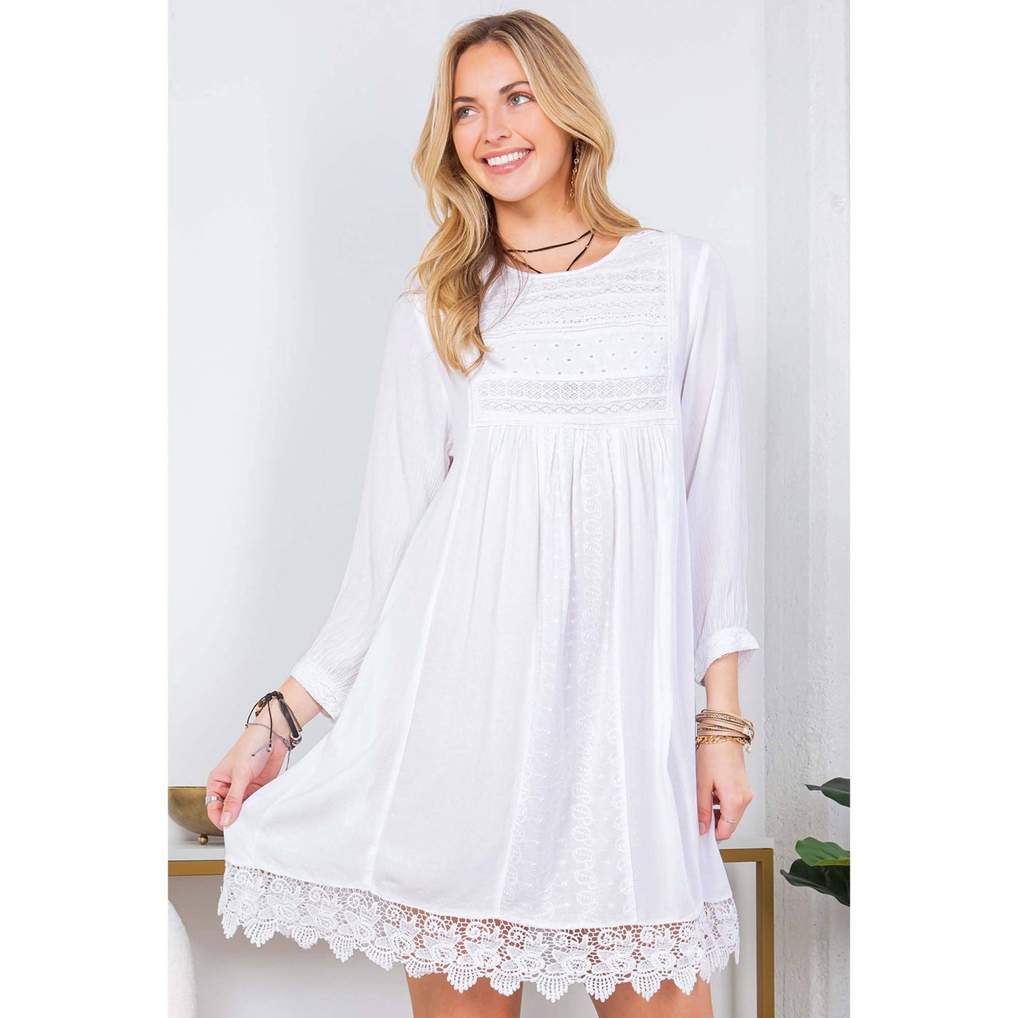 Long Sleeves Lace Detailing Dress