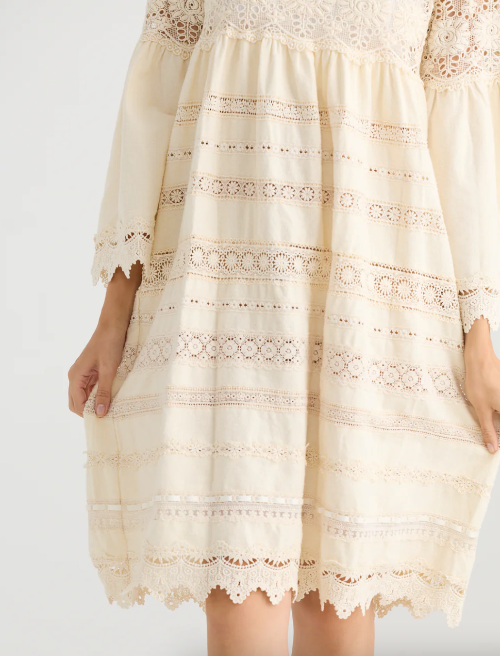 WOMEN'S - Sweetpea lace Dress - Vanilla.