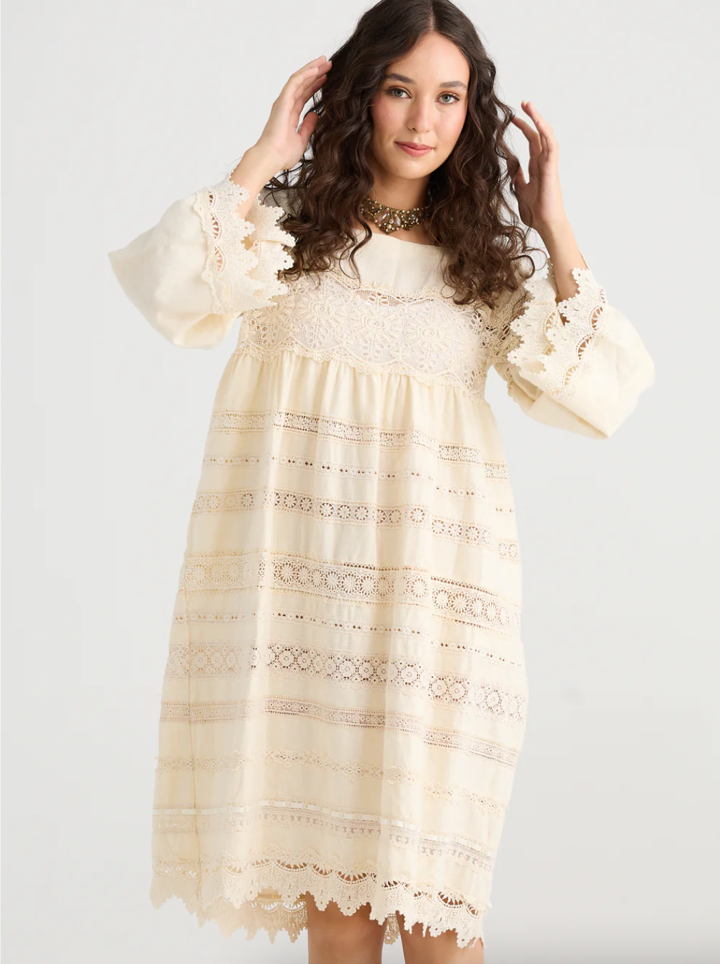 WOMEN'S - Sweetpea lace Dress - Vanilla.