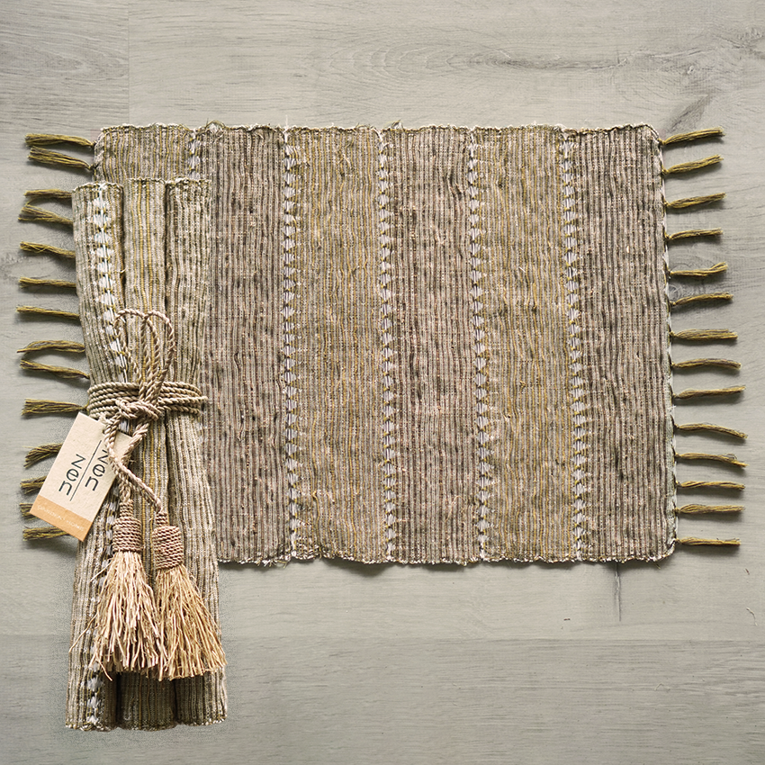 Vetiver Placemats set/6 | Beige Stripes