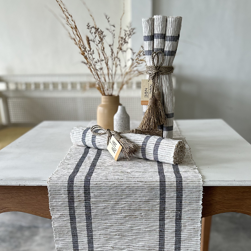 Vetiver Runner | Seaside
