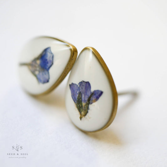 Tiny Forgetmenot Teardrop Studs