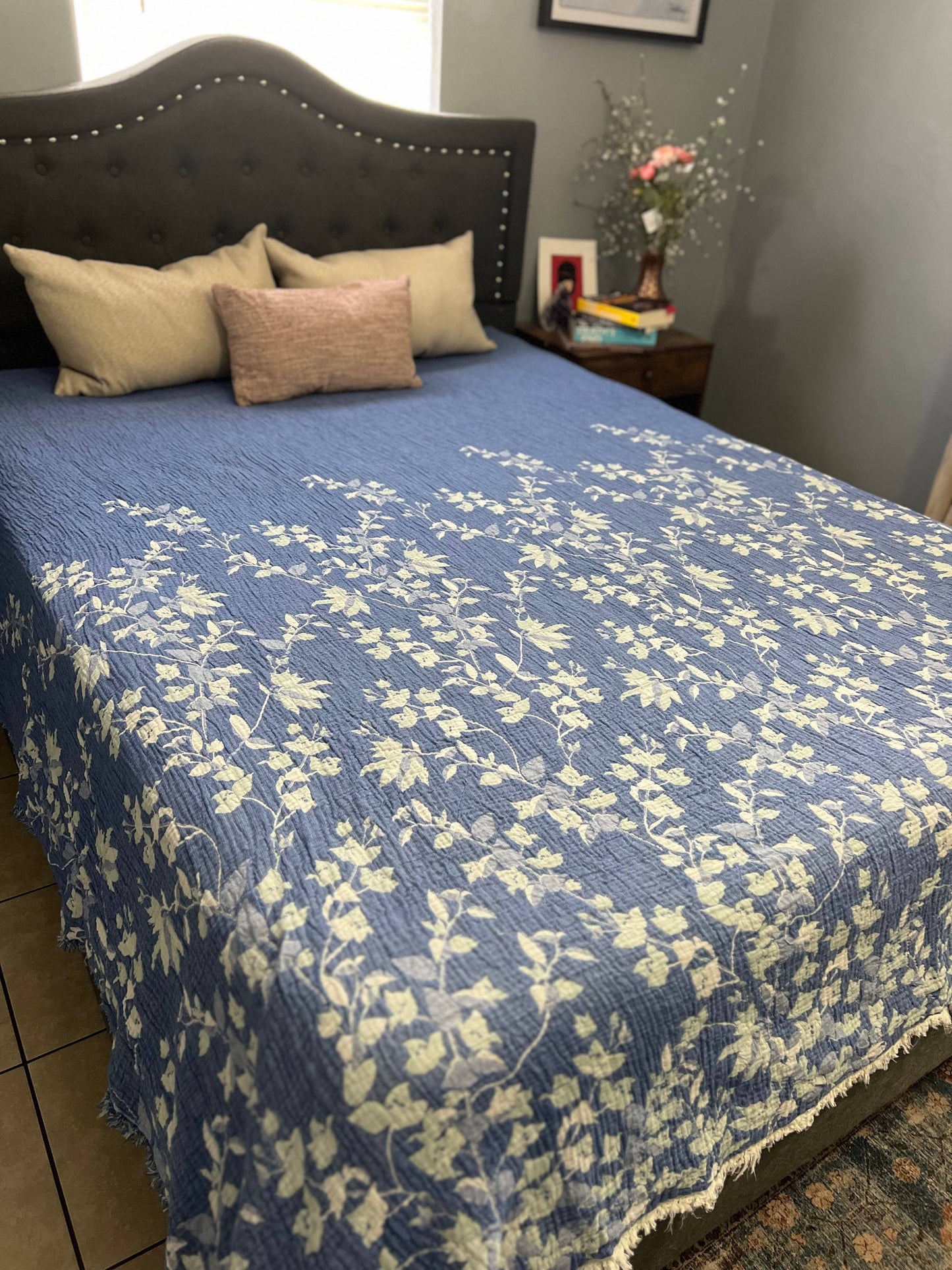 Bougainvillea Muslin Bed Blanket – Blue| Queen