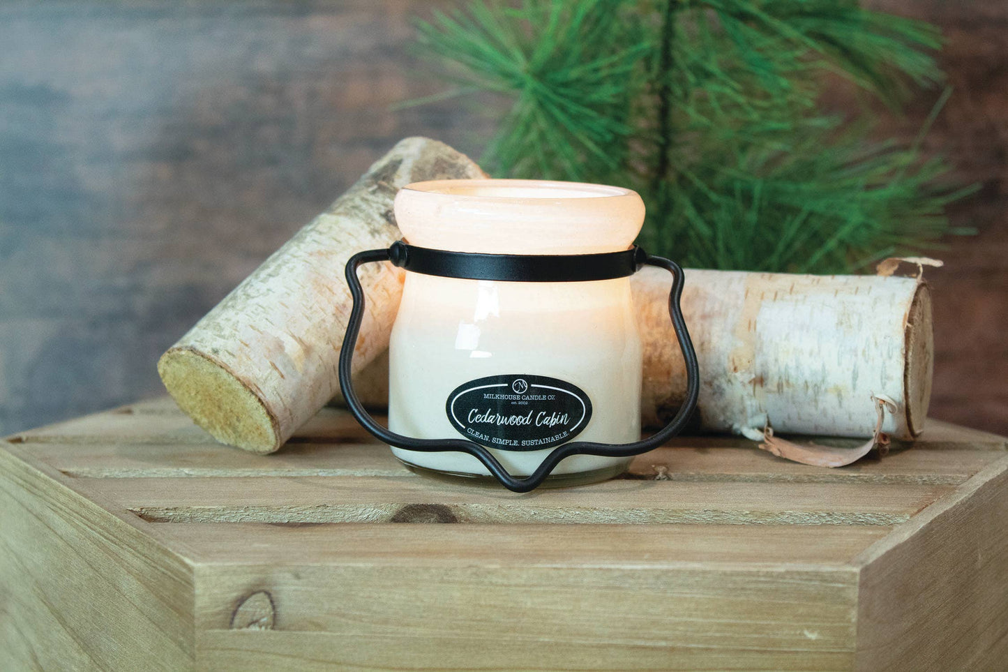 5 oz Cream Jar Candle: Cedarwood Cabin