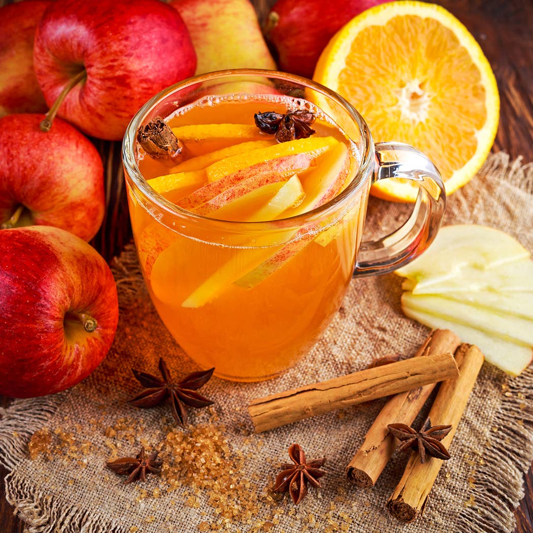 5 oz Cream Jar Candle: Mulled Cider