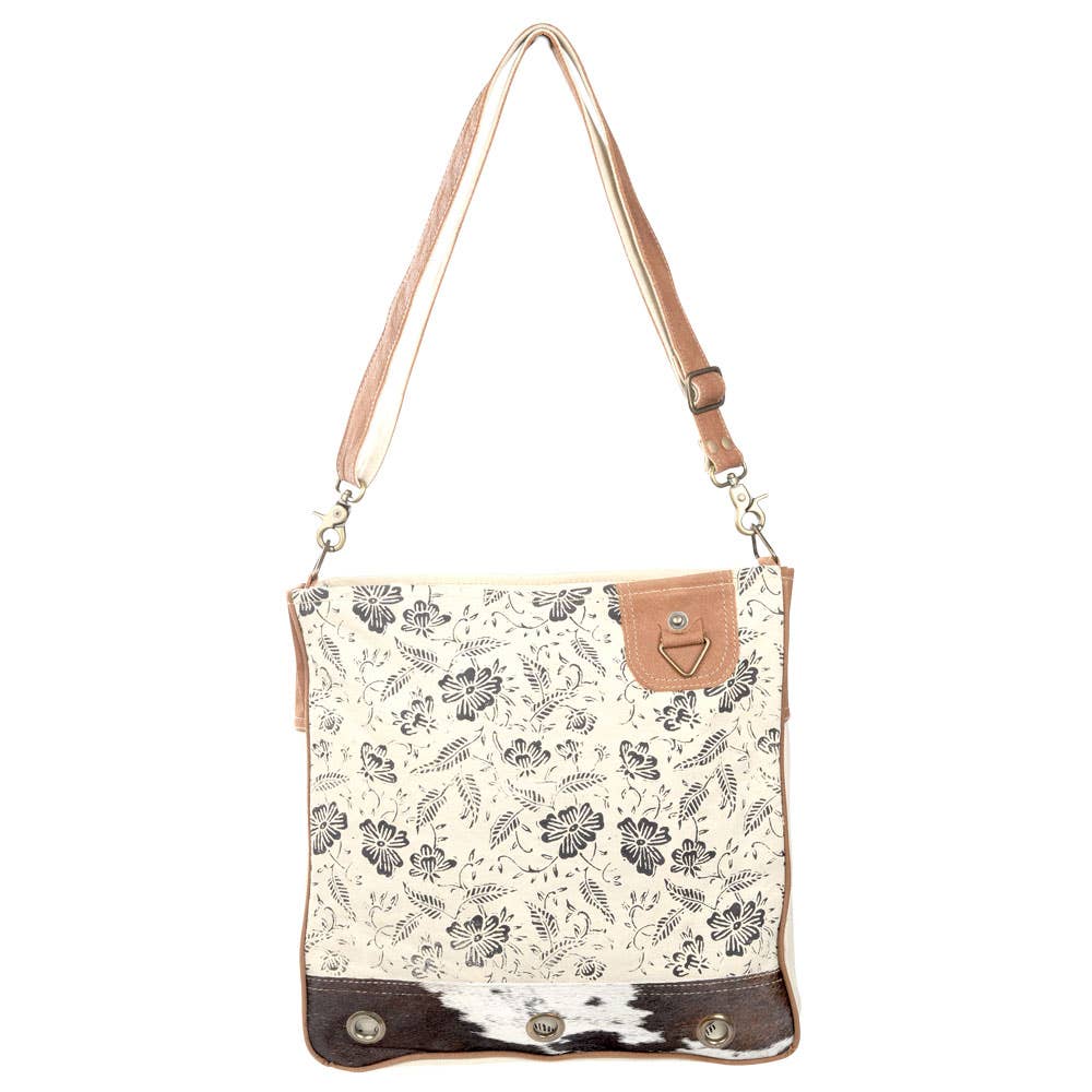 Cream Shoulder Bag With Cowhide Trim And Flowers