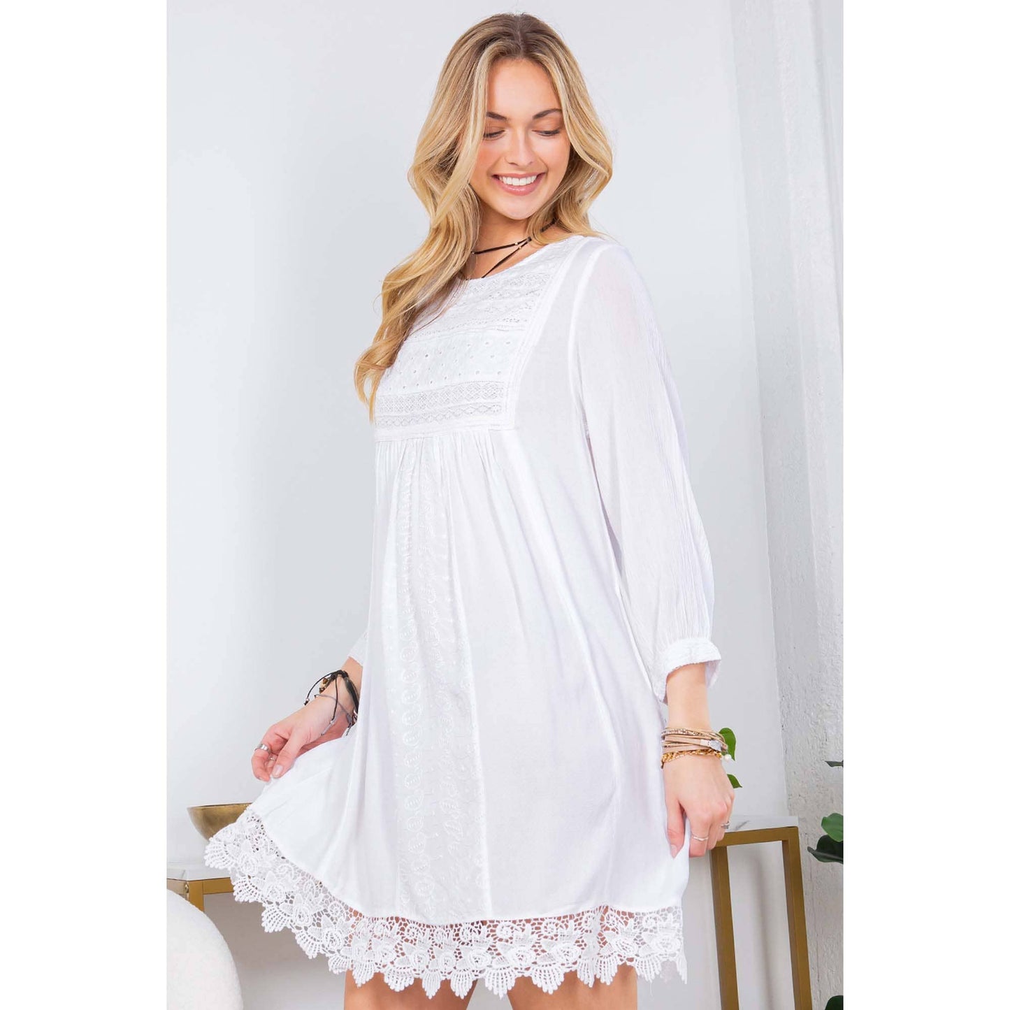Long Sleeves Lace Detailing Dress