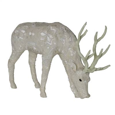 Scandinavian Stag Grazing - M- Embroidered White