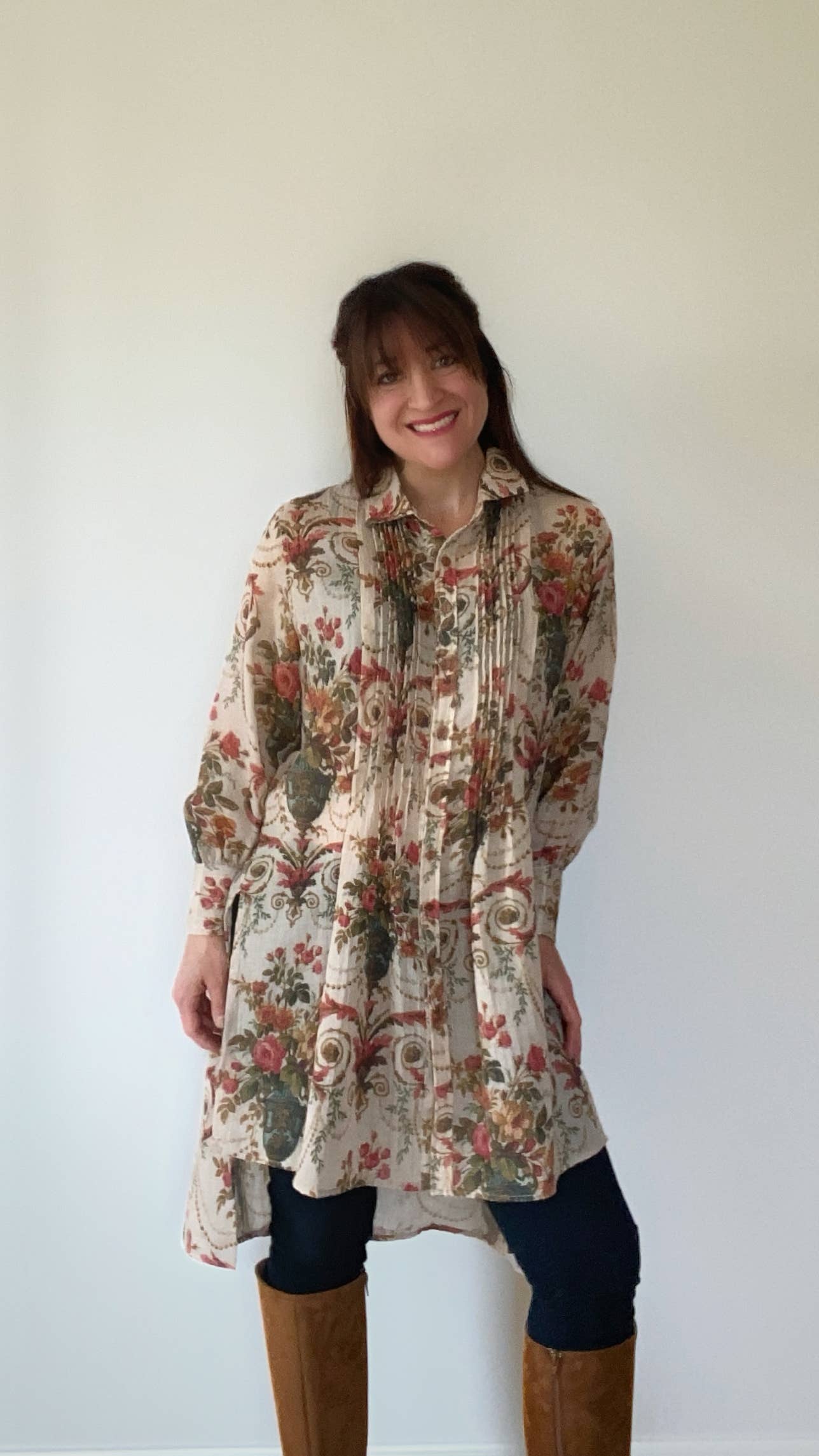 WOMEN'S - Annabelle Shirt Dress - Vase of Flowers