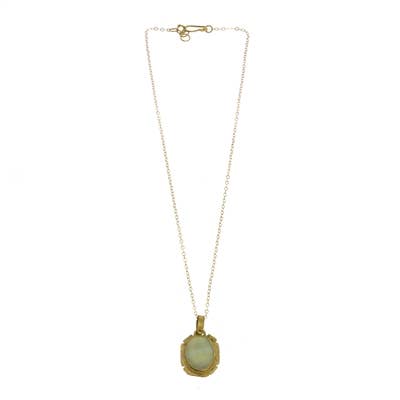 Sunburst Medallion Necklace - Mother of Pearl