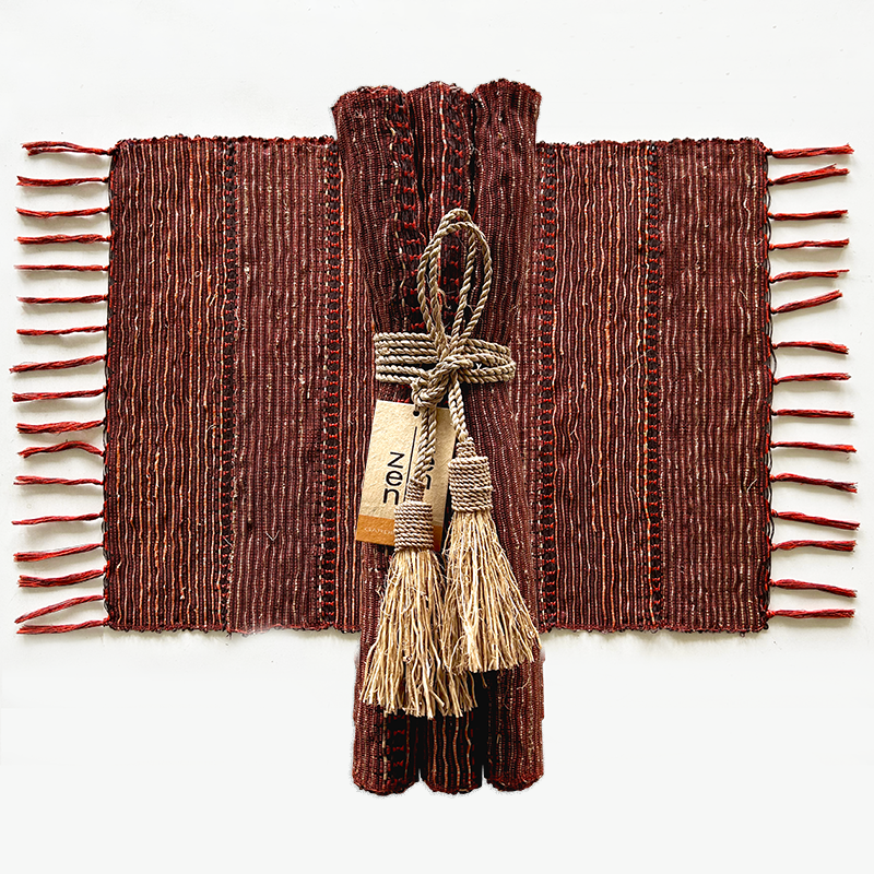 Vetiver Placemats set/6 | Brick Stripes