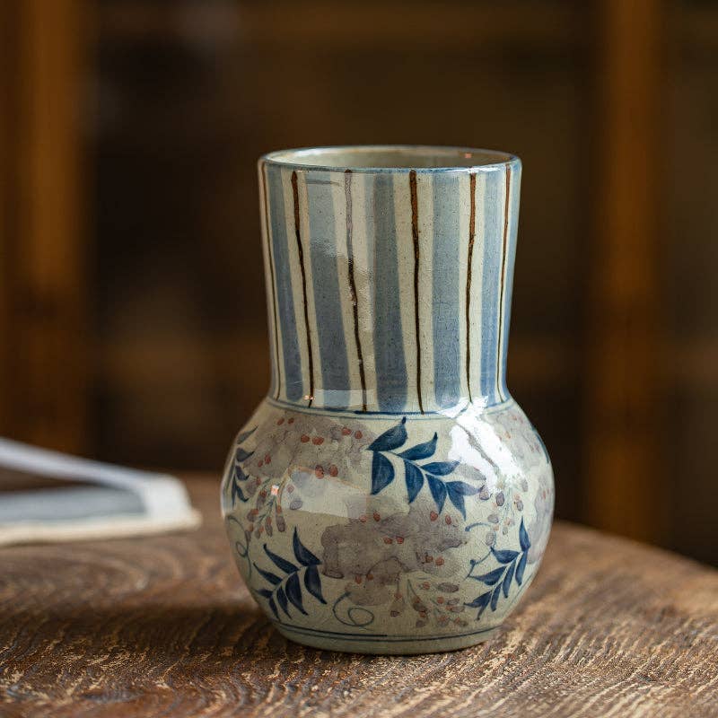 Gohobi Hand-painted Blue and White Vintage Vase