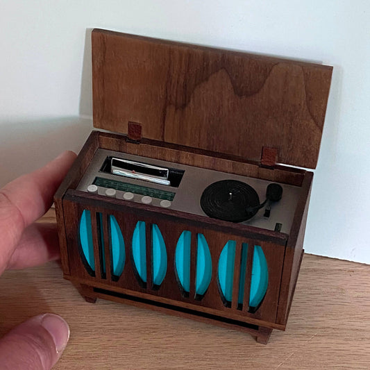 Miniature Stereo Console 1:12 Scale